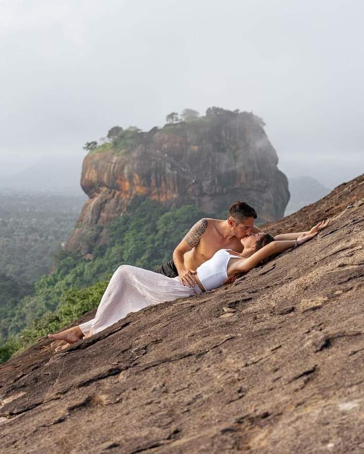 Sri Lanka Bespoke Honeymoon & Romantic Tour